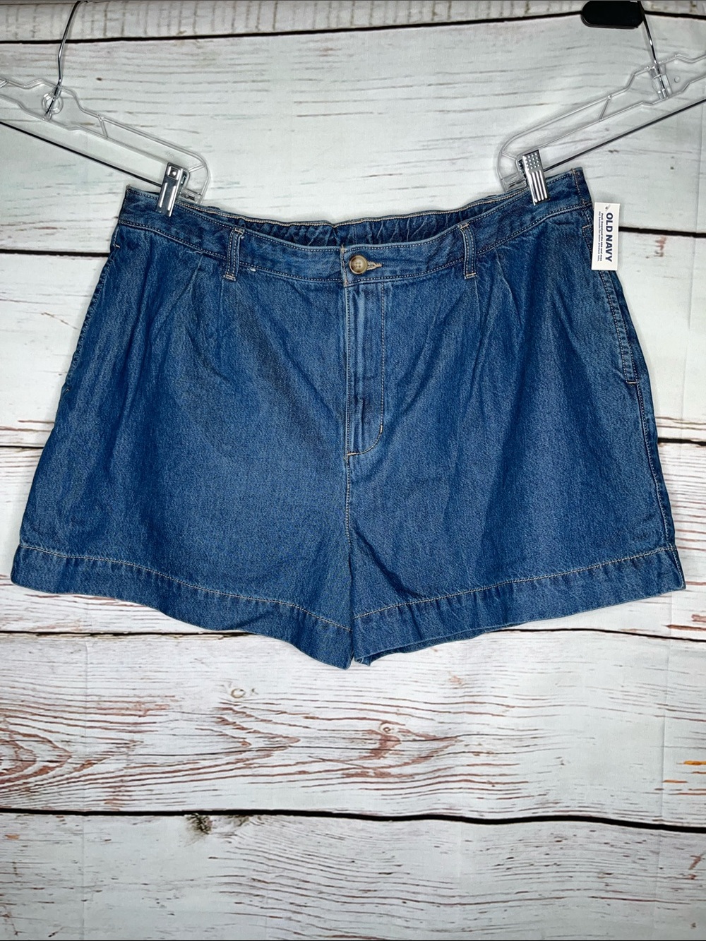 Old Navy NWT Size XL Medium Wash Blue Denim Extra High Rise OG Chino Jean Shorts